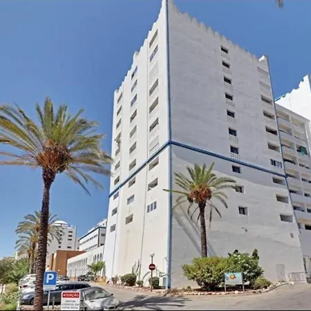 Modern Apartment Close Near Beach In Portimao Pt ポルティマン