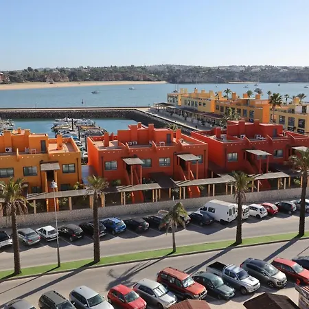 アパート Modern Apartment Close Near Beach In Portimao Pt