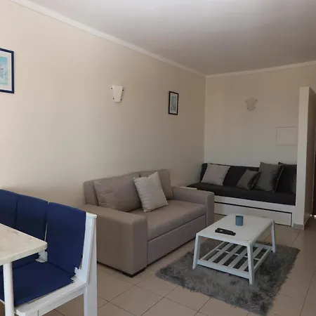 アパート Modern Apartment Close Near Beach In Portimao Pt