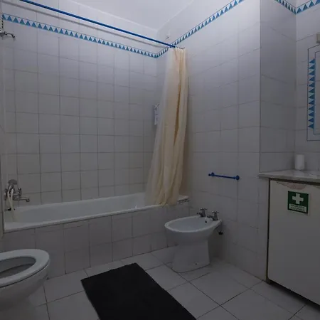 Modern Apartment Close Near Beach In Portimao Pt アパート ポルティマン